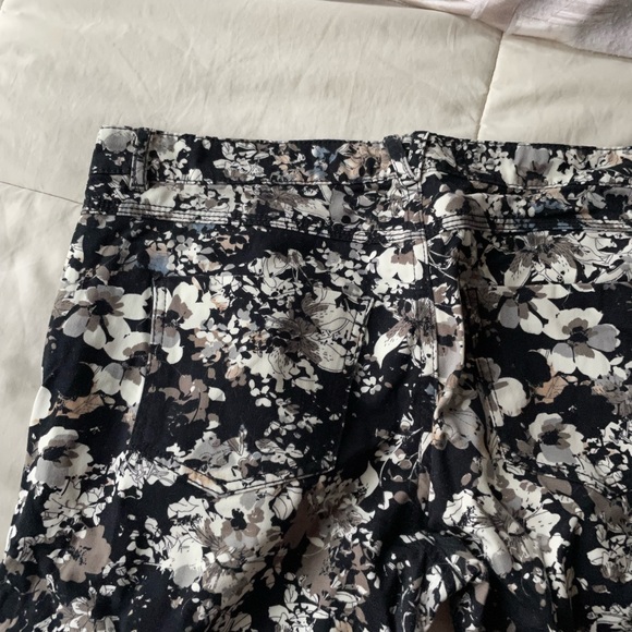 Camaïeu Floral Jeans - Picture 12 of 15